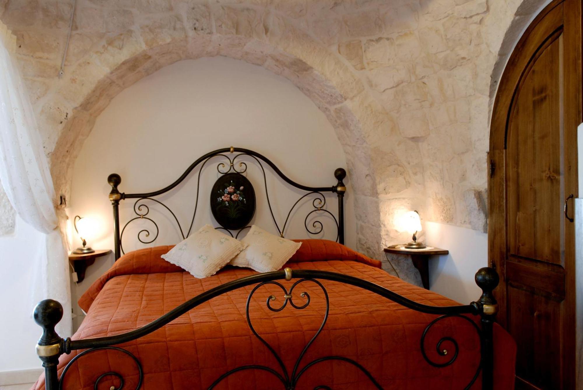 I Trulli Del Nonno Michele Guest House Alberobello Rom bilde