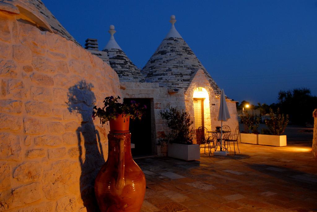 I Trulli Del Nonno Michele Guest House Alberobello Eksteriør bilde